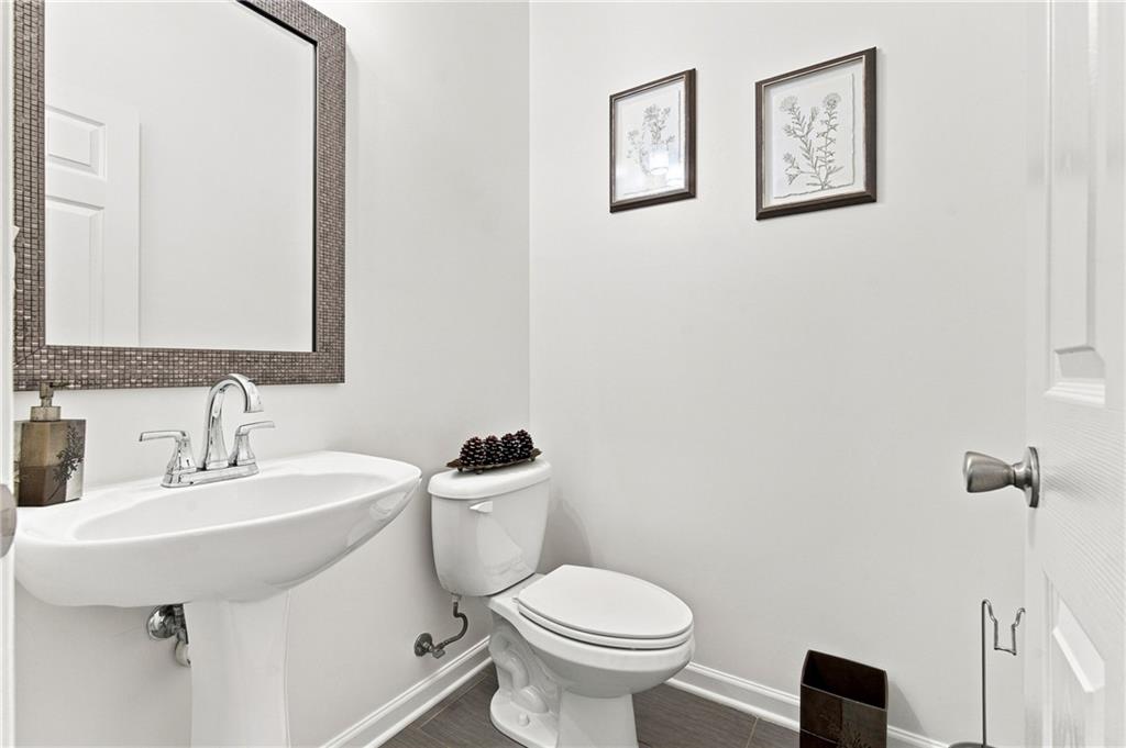 7215 Rockhouse Road Unit 15