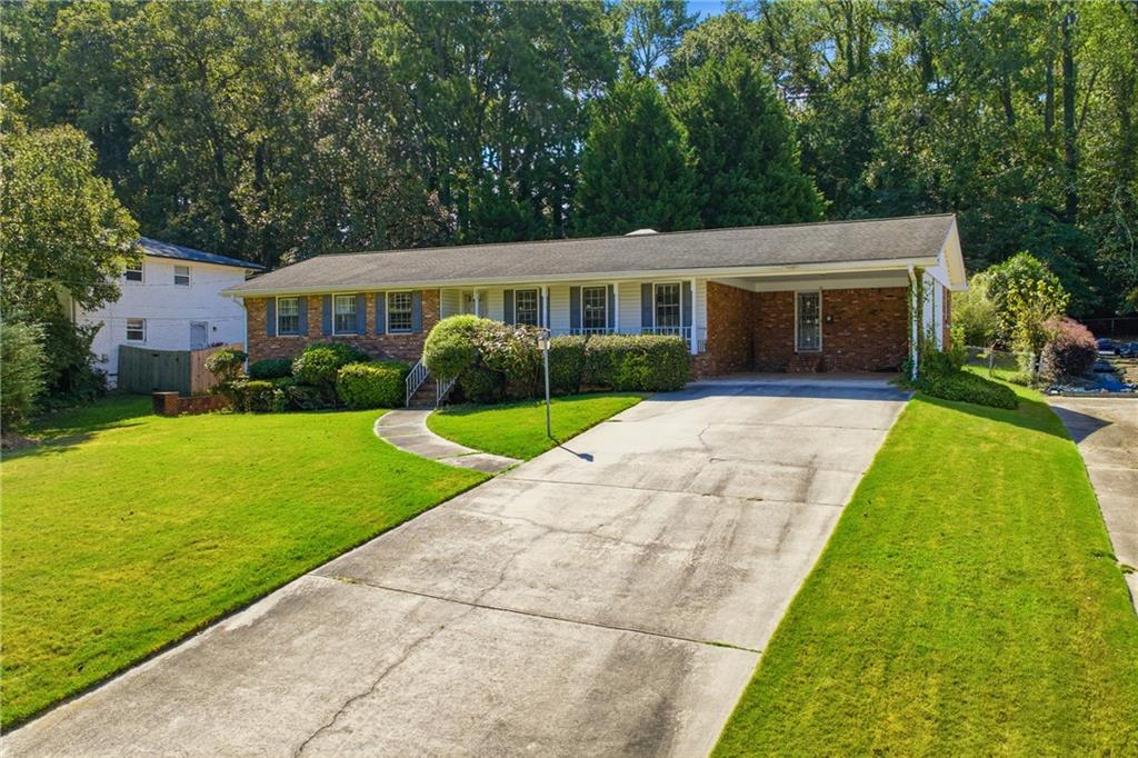 2710 Tanglewood Trail