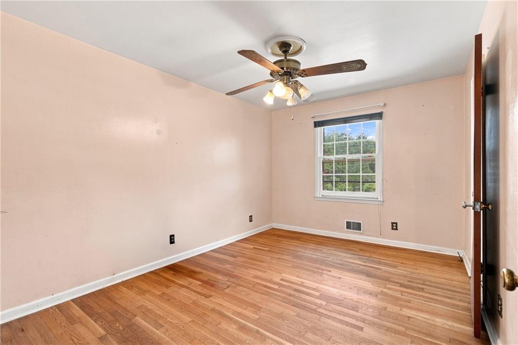 2710 Tanglewood Trail