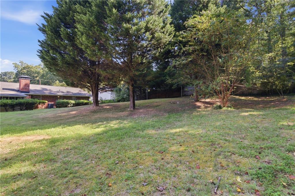 2710 Tanglewood Trail