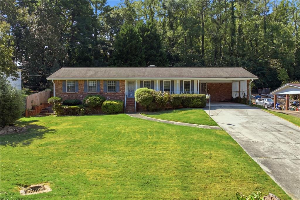 2710 Tanglewood Trail