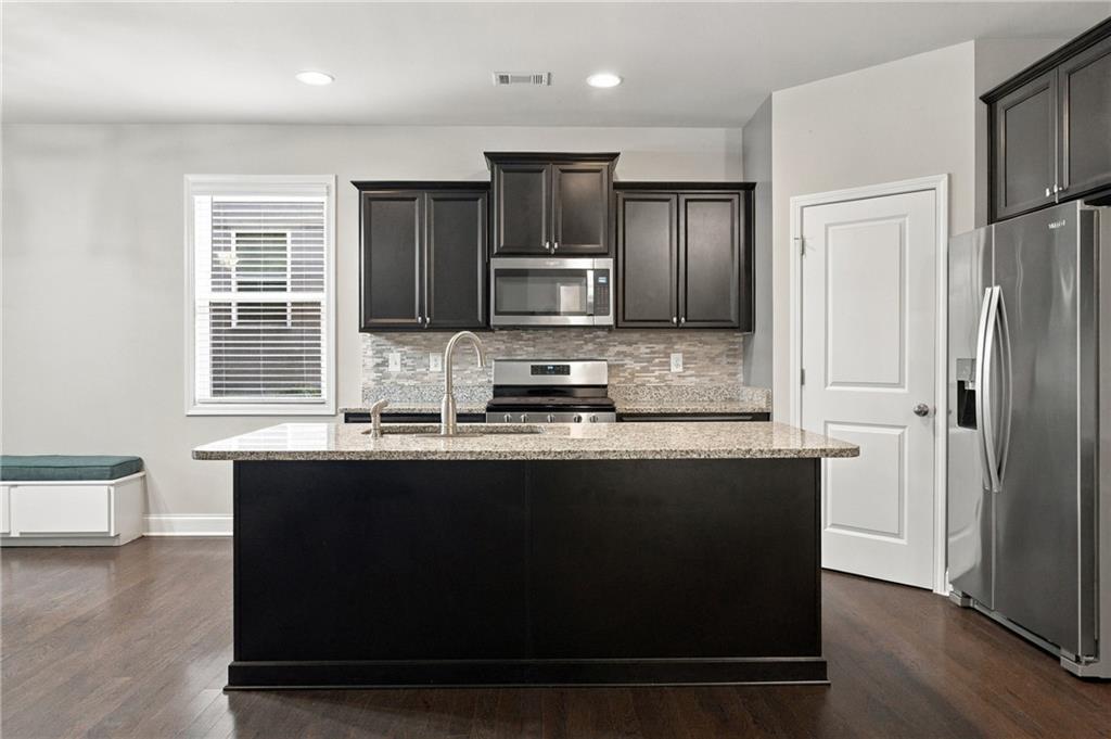 5433 Cascade Ridge SW