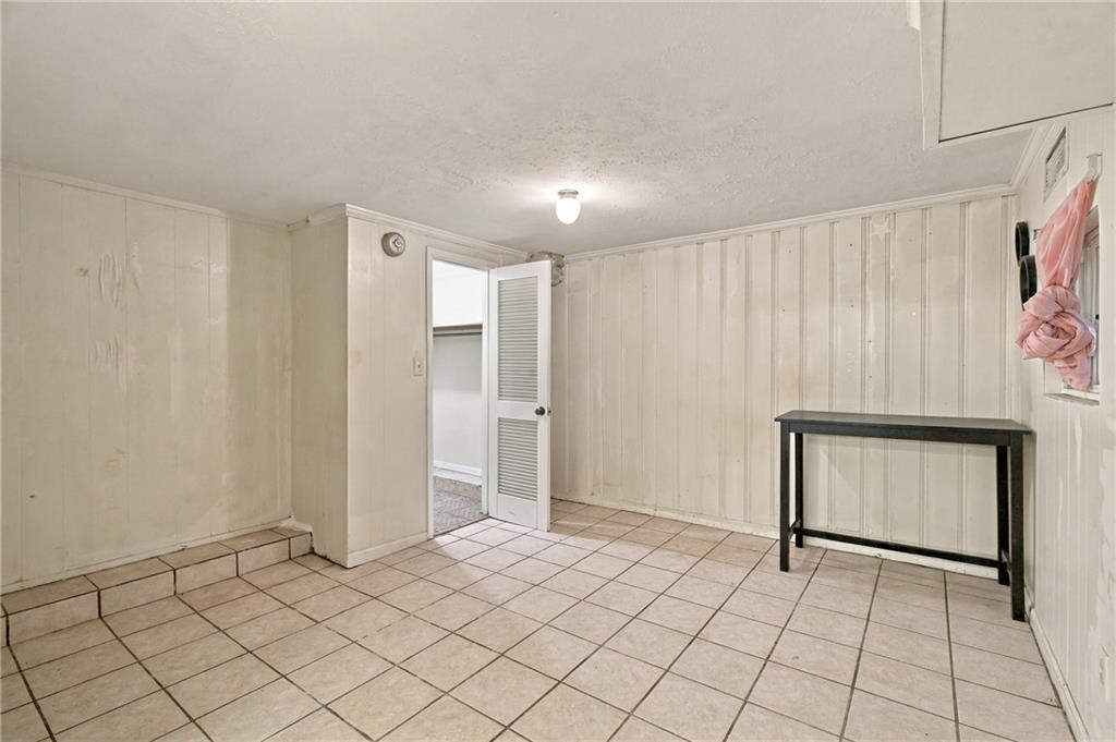 2498 Johnson Drive