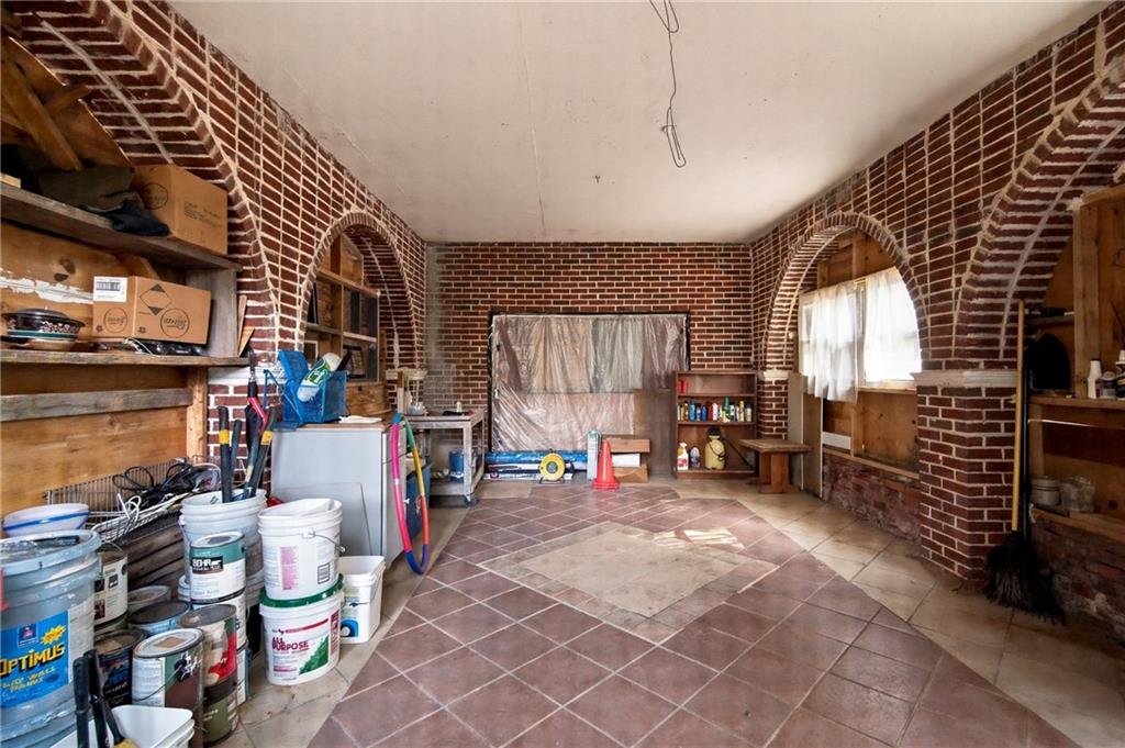 2498 Johnson Drive
