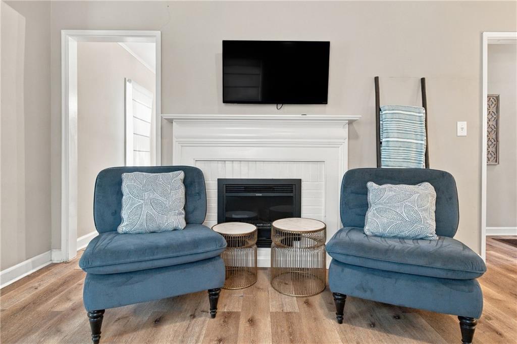 106 Aviation Road SE