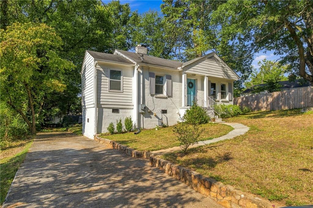 106 Aviation Road SE