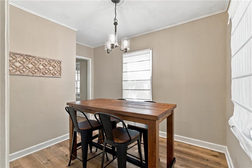 106 Aviation Road SE