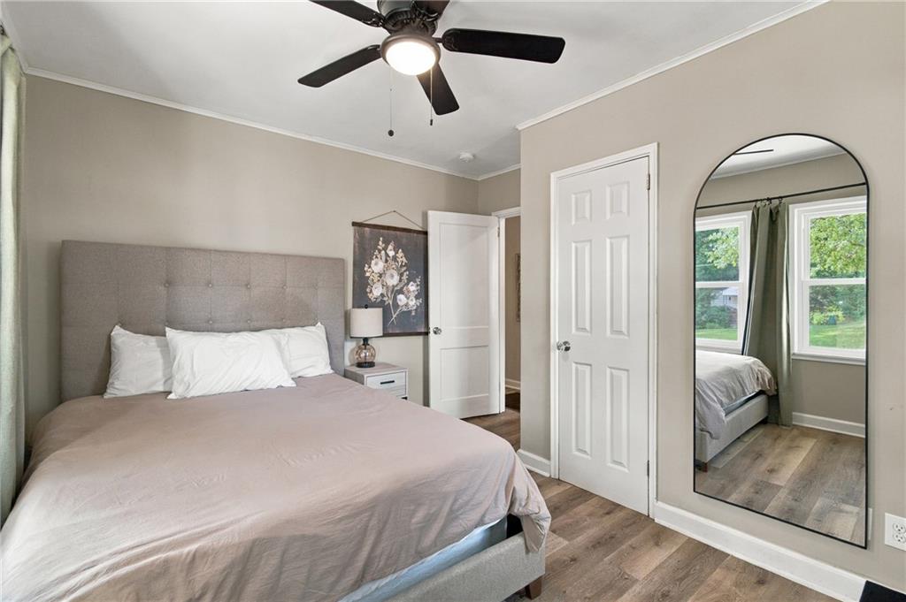 106 Aviation Road SE