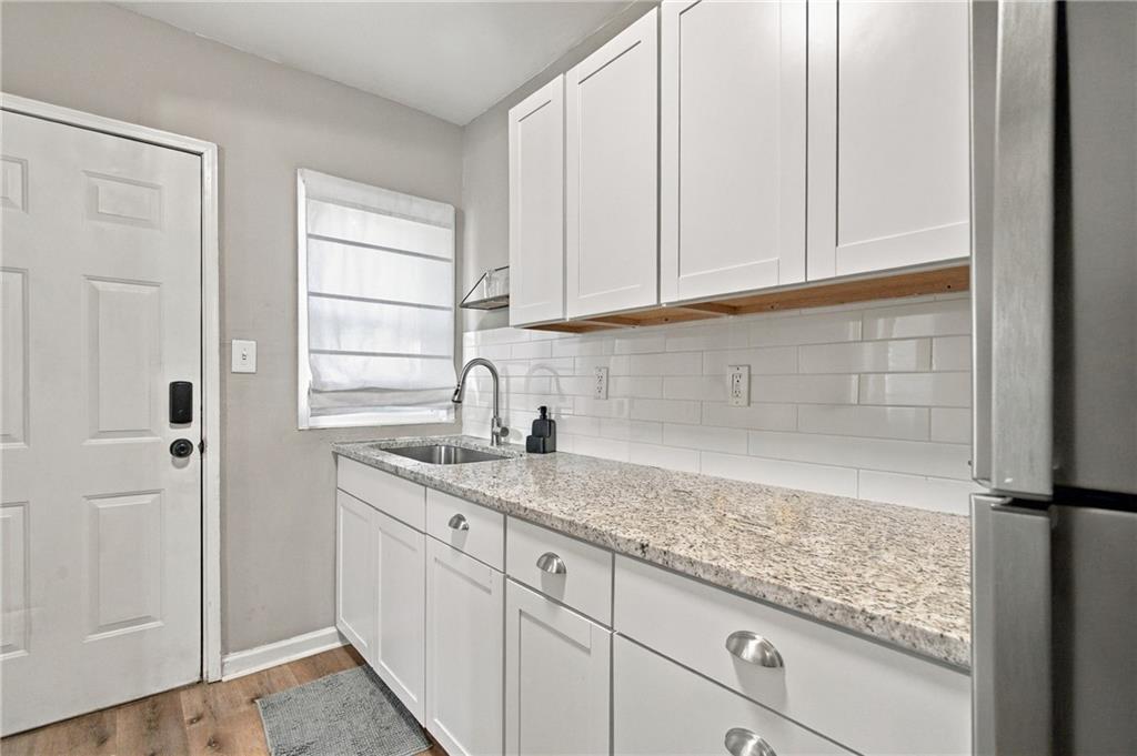 106 Aviation Road SE