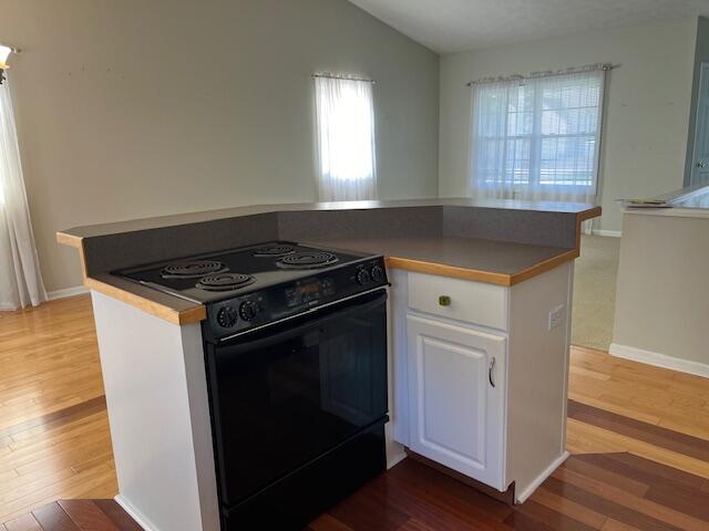 3590 Twin Oaks Lane