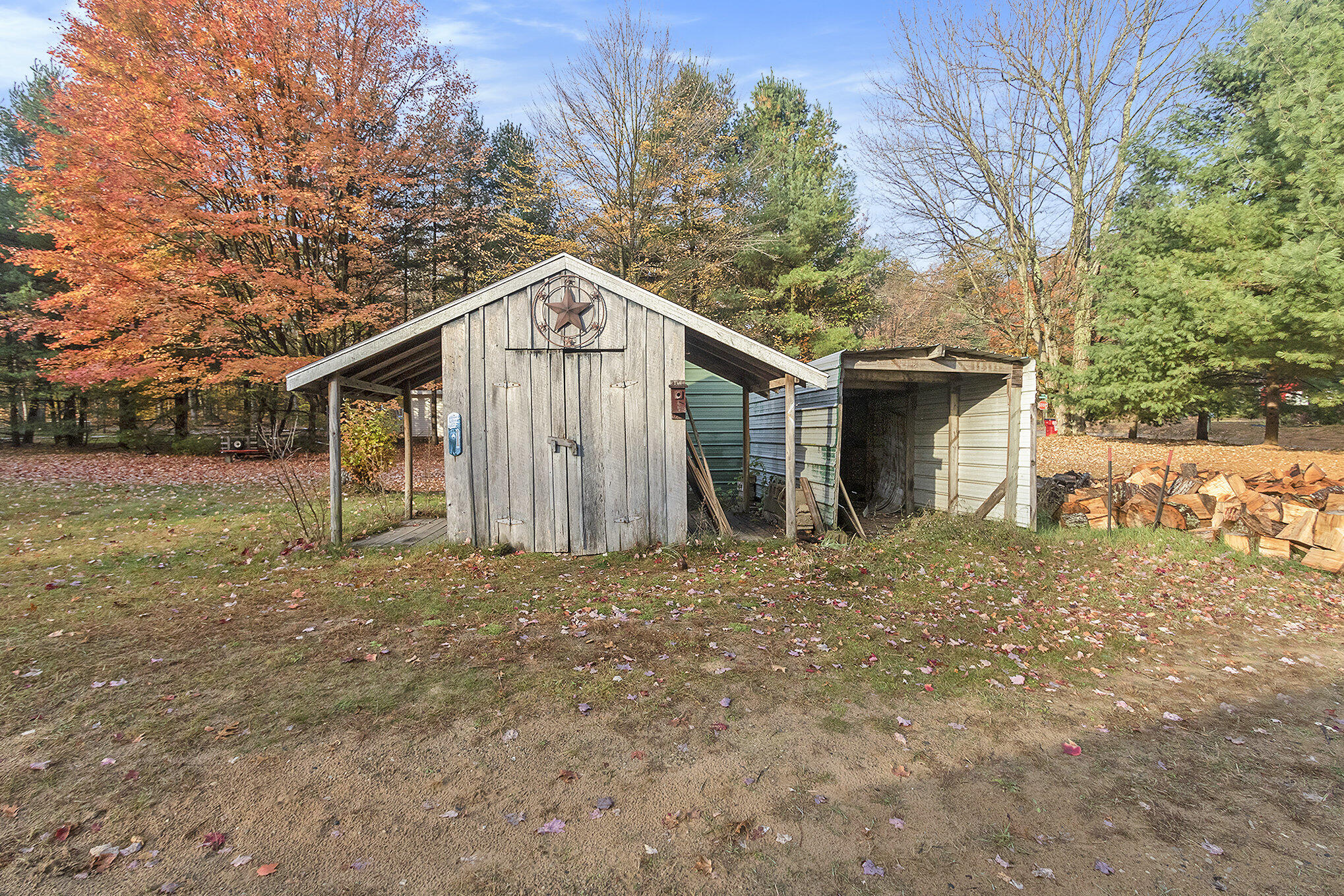 590 W Marion Road