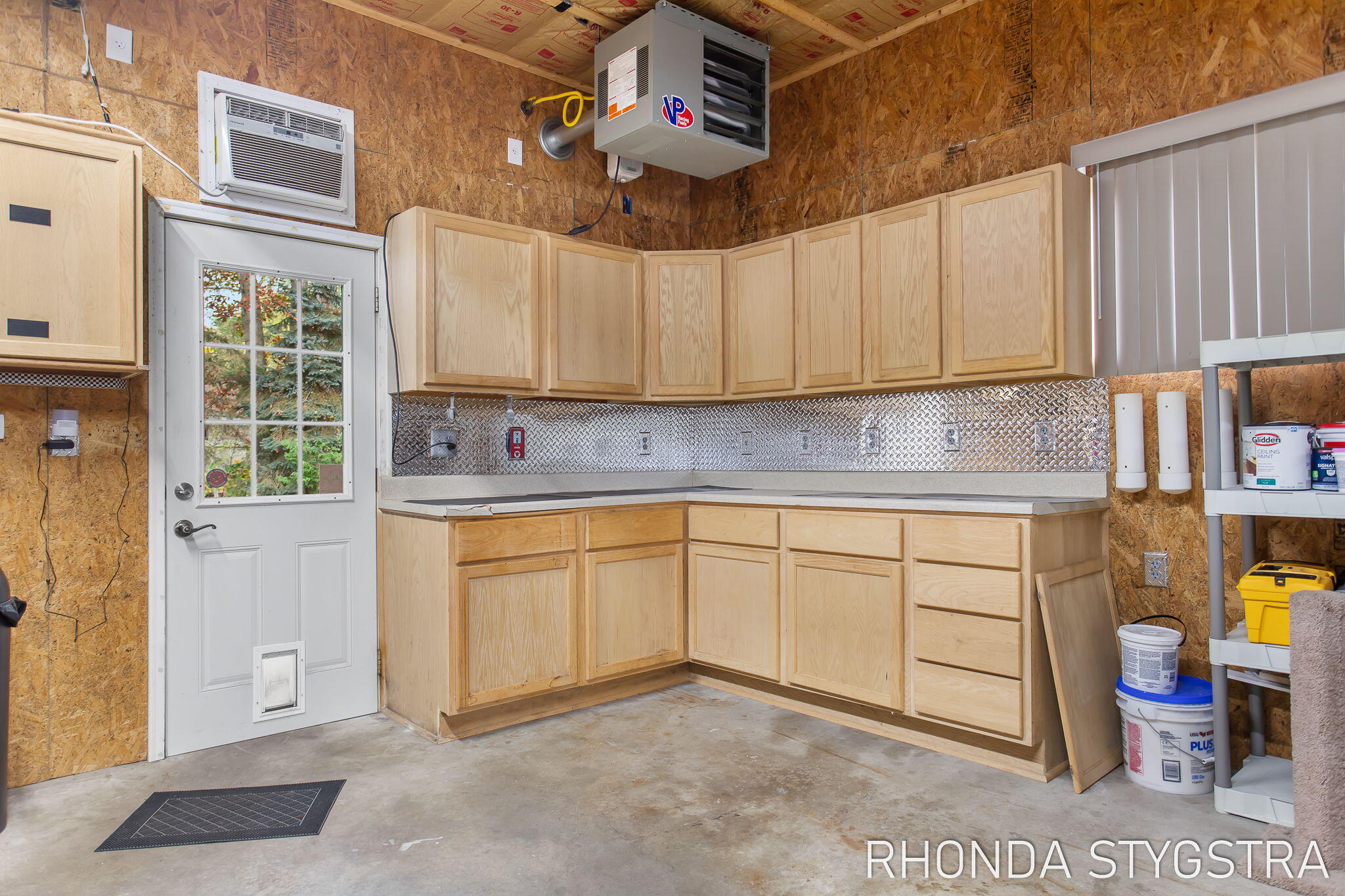 638 Oak Valley Drive