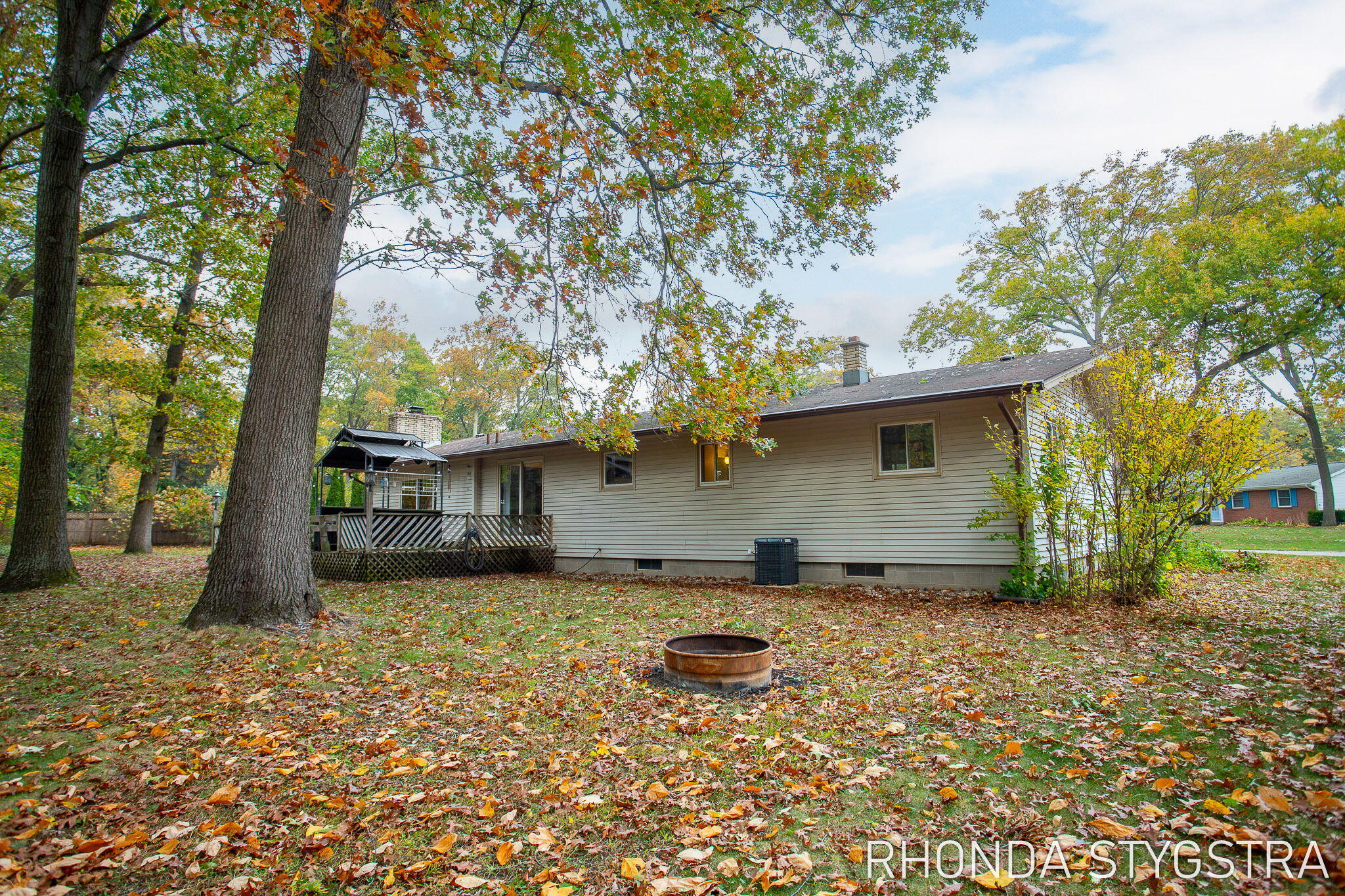 638 Oak Valley Drive