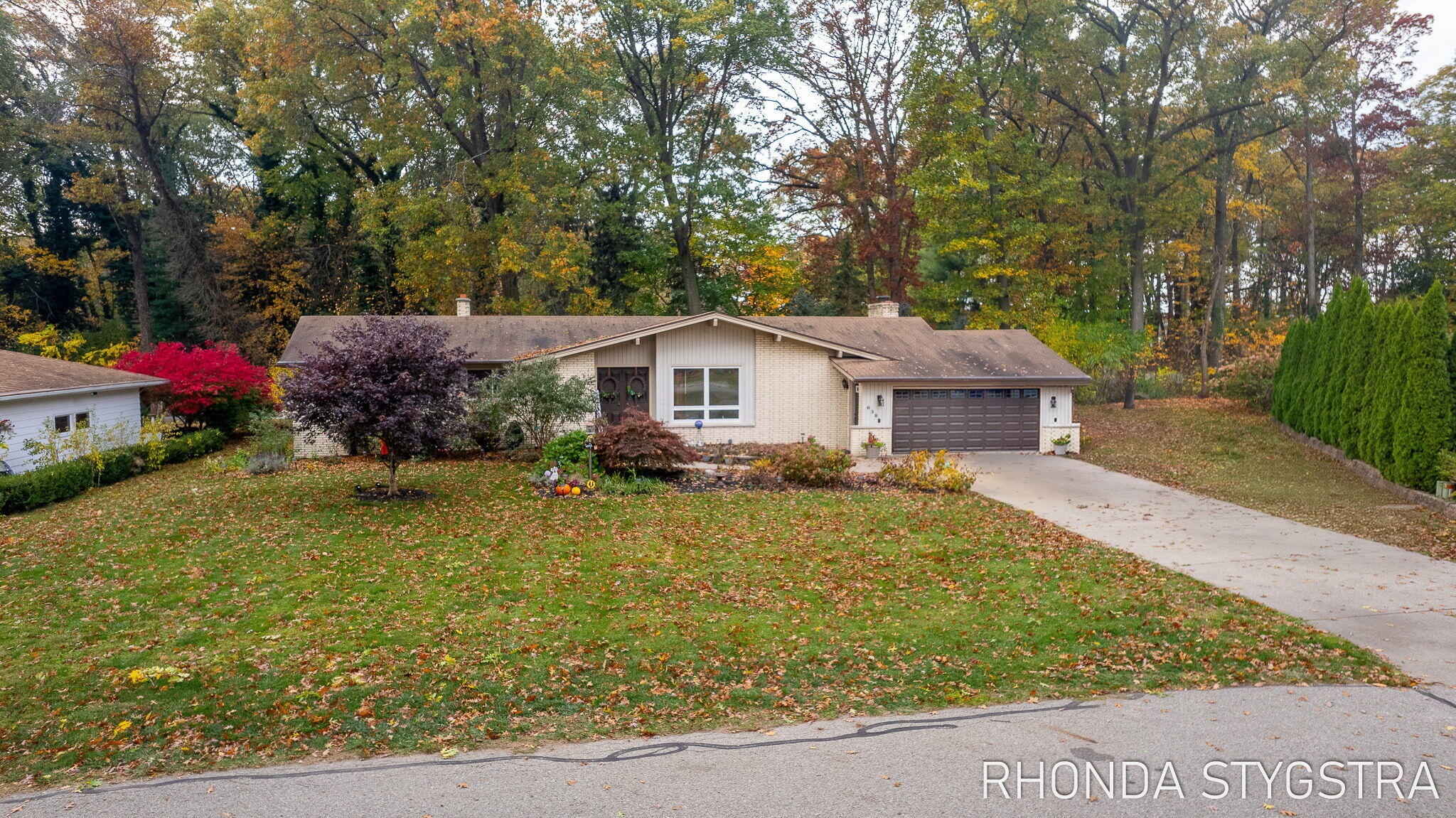 638 Oak Valley Drive