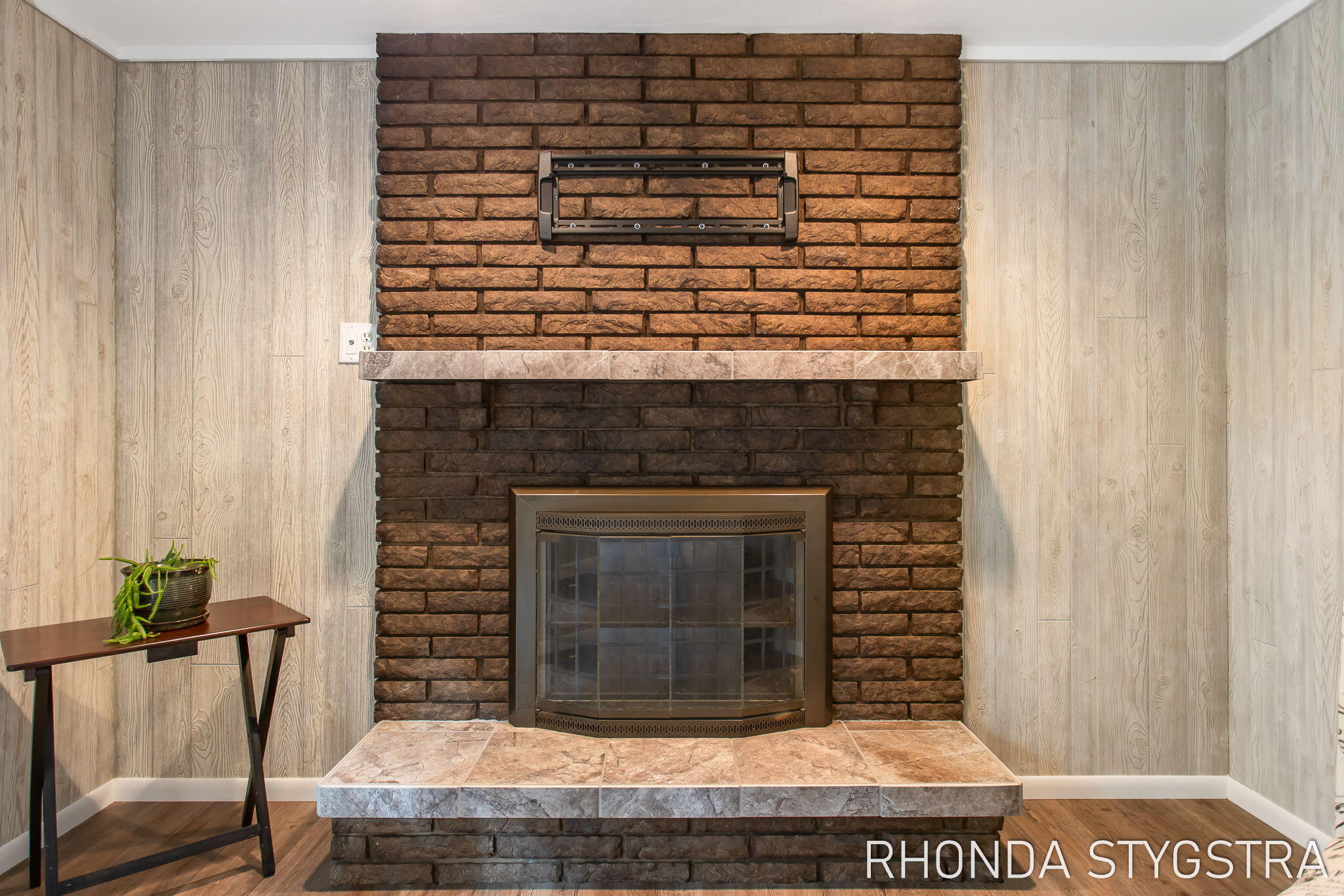 638 Oak Valley Drive