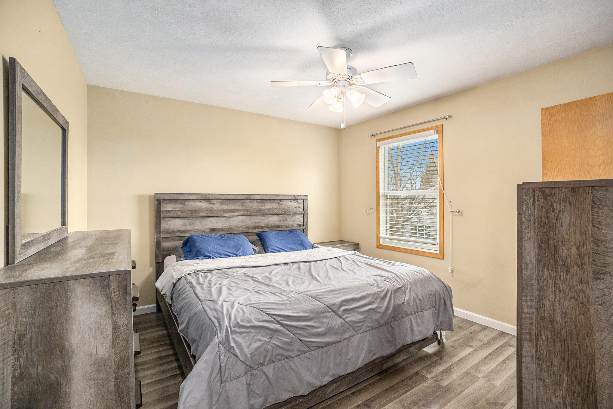 3222 Renwick Court