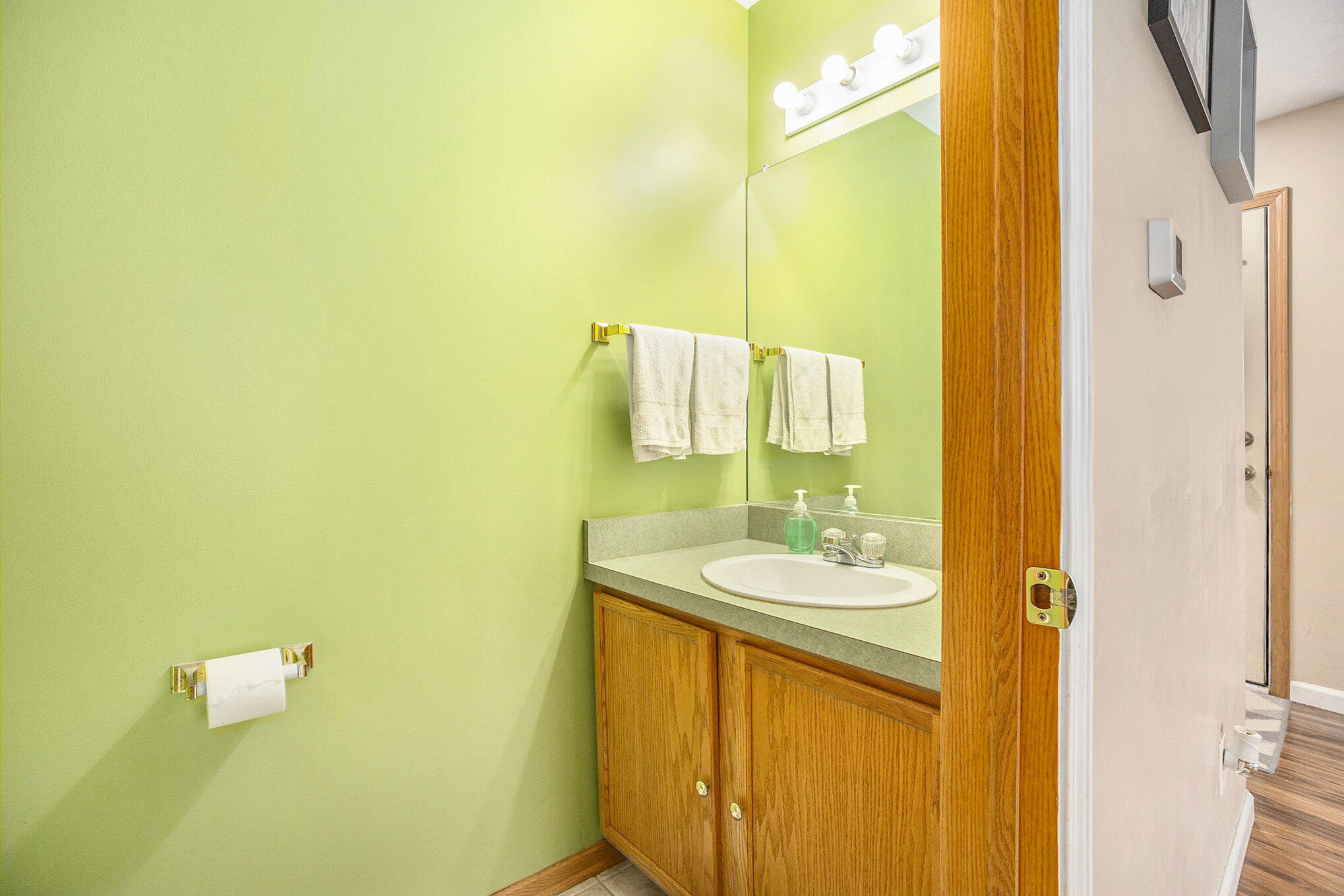 3222 Renwick Court
