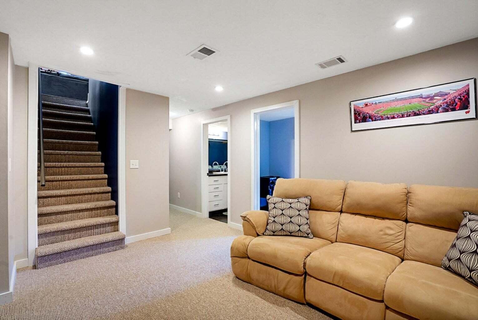 195 Great Northern Lane