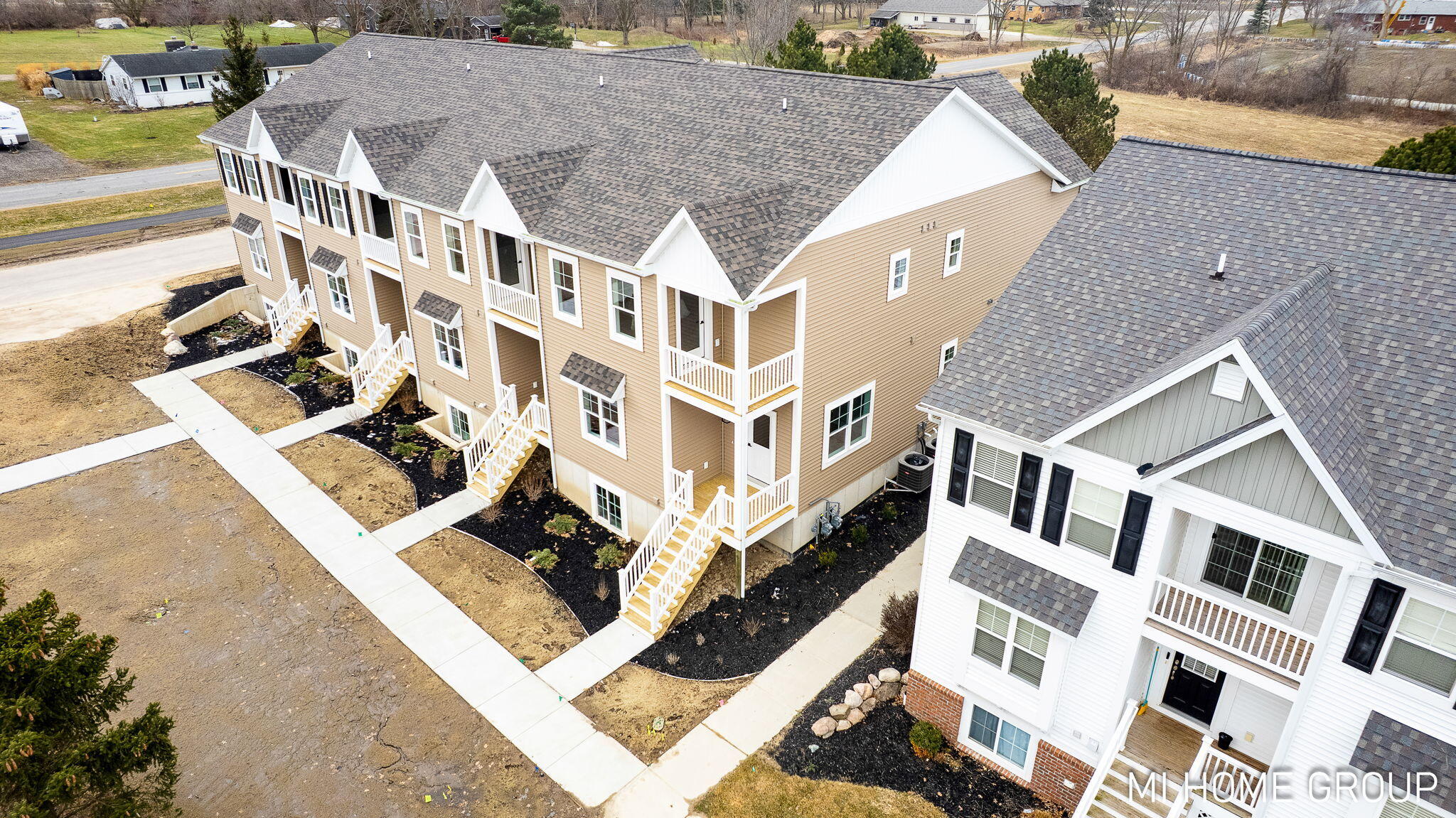 3620 Buckingham Lane 40
