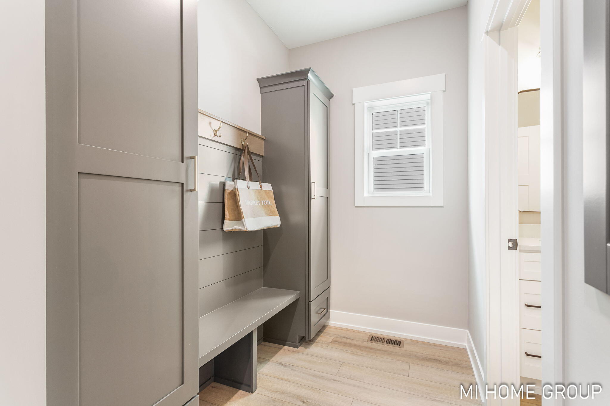 3620 Buckingham Lane 40