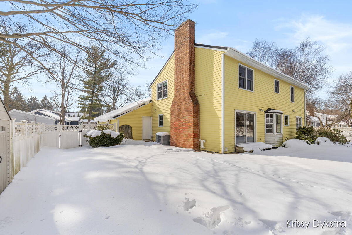 699 Brookfield Drive