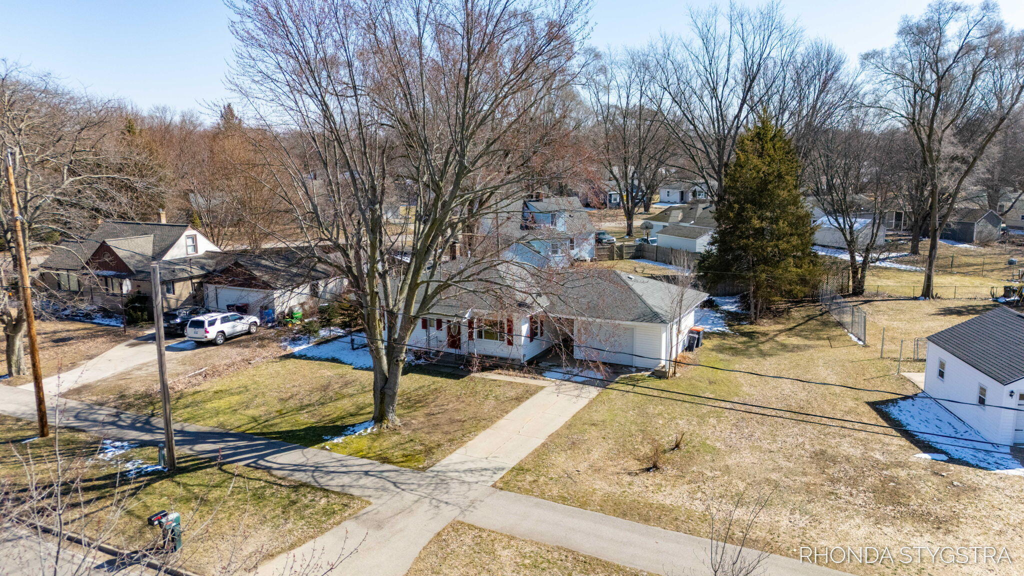 890 Paw Paw Drive