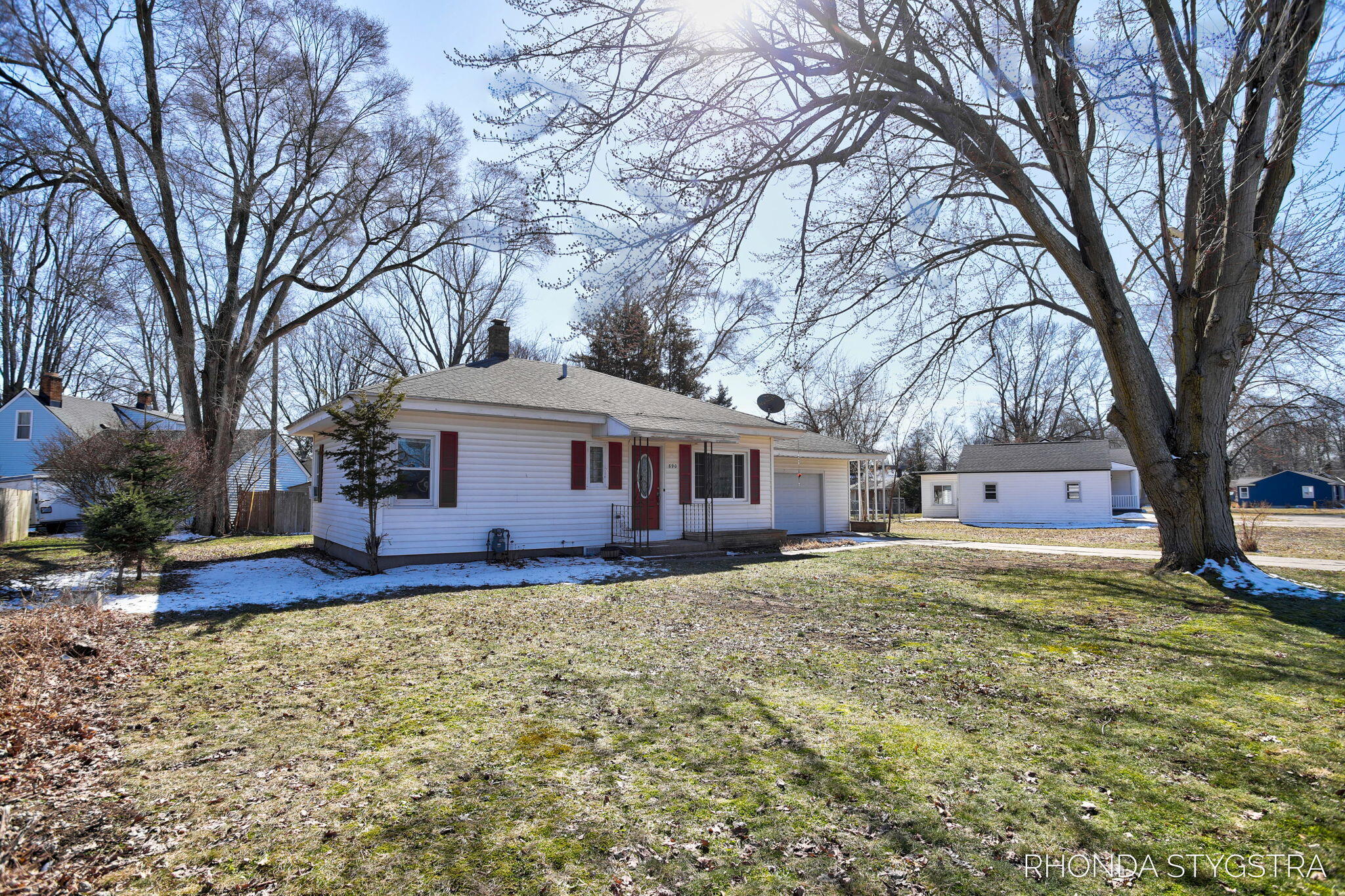 890 Paw Paw Drive