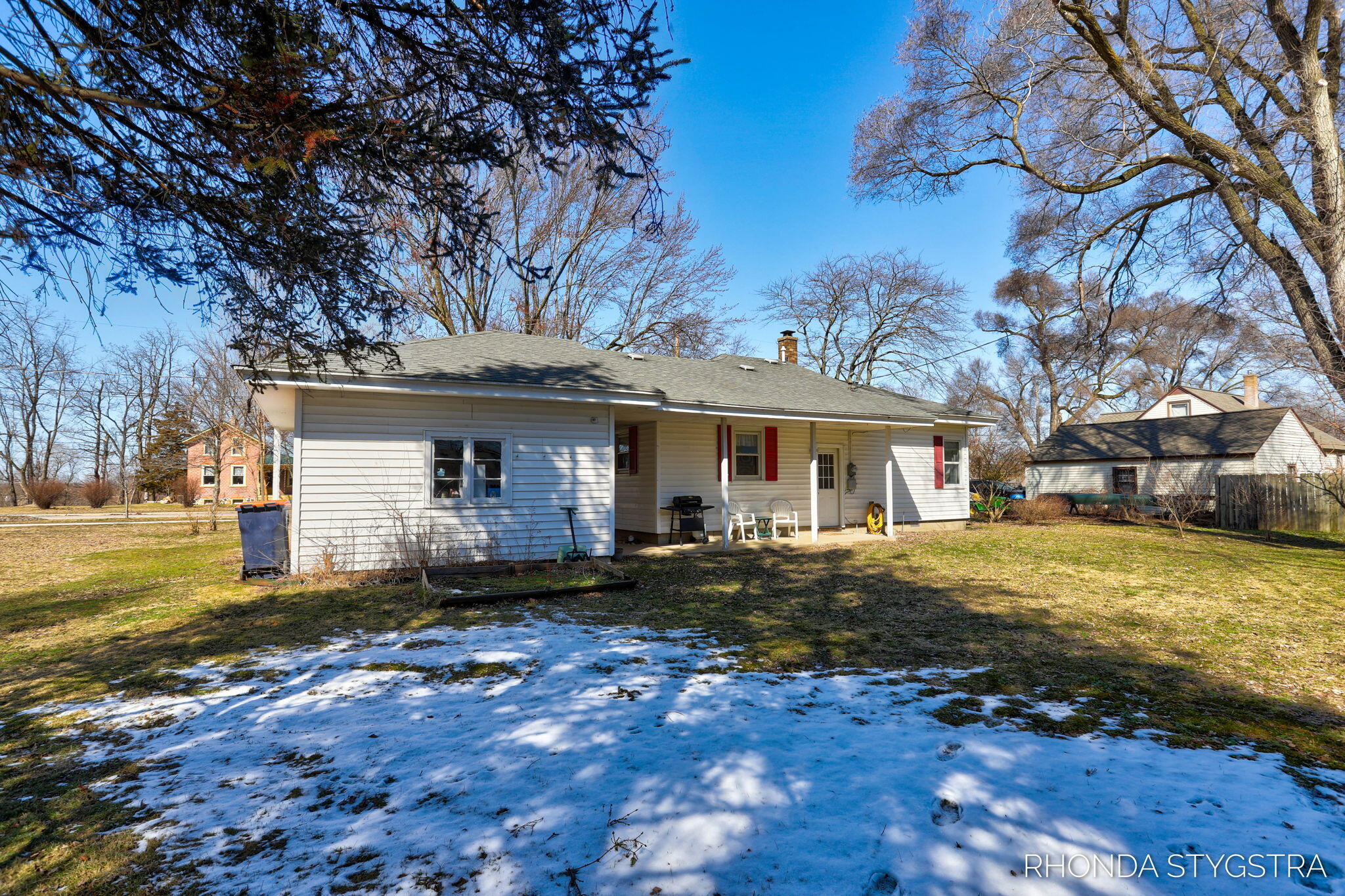 890 Paw Paw Drive