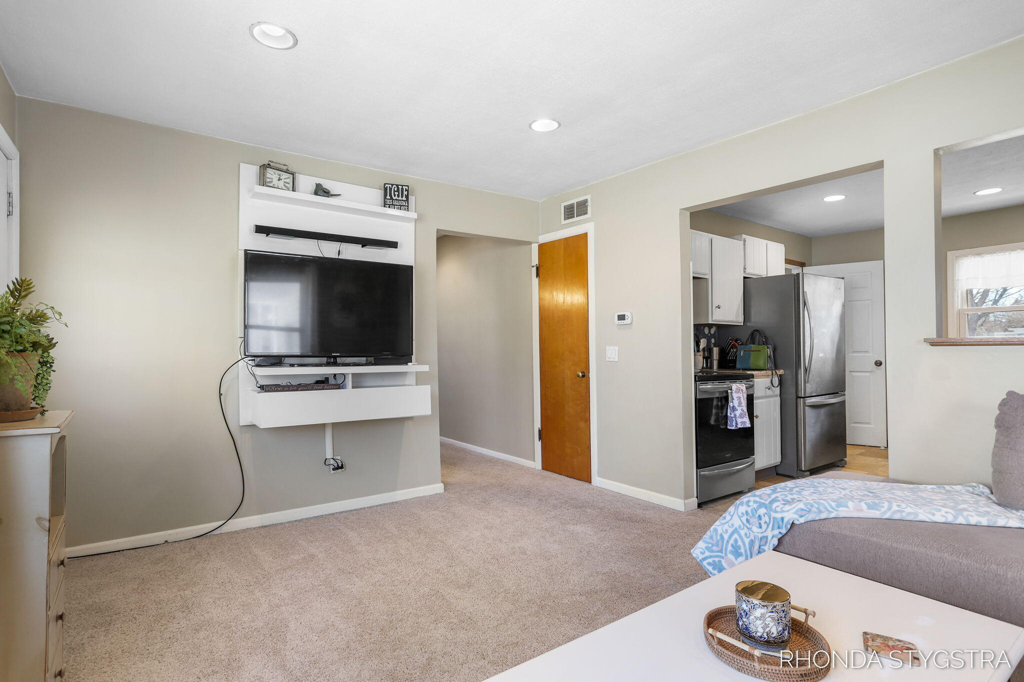 890 Paw Paw Drive