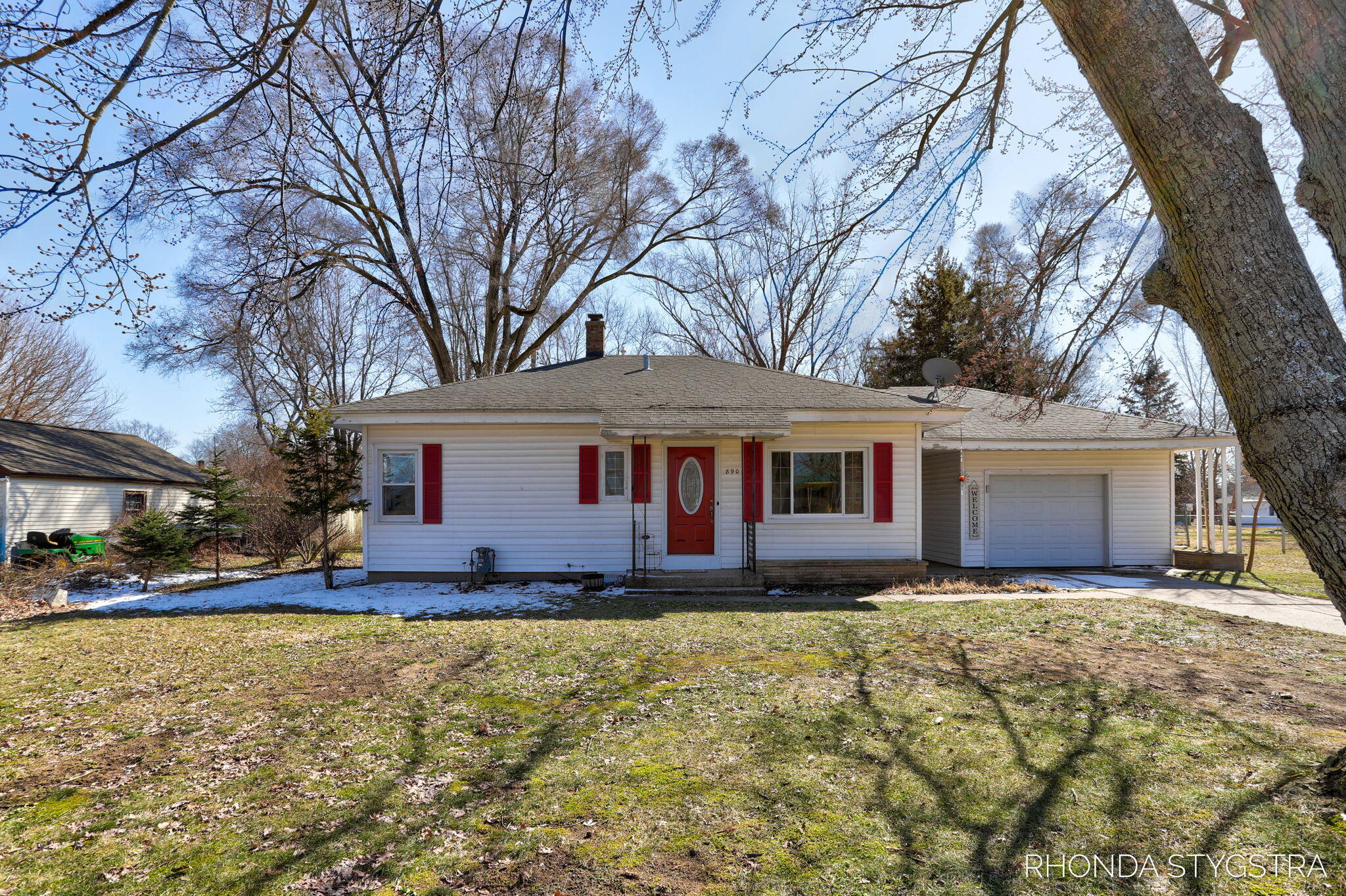 890 Paw Paw Drive
