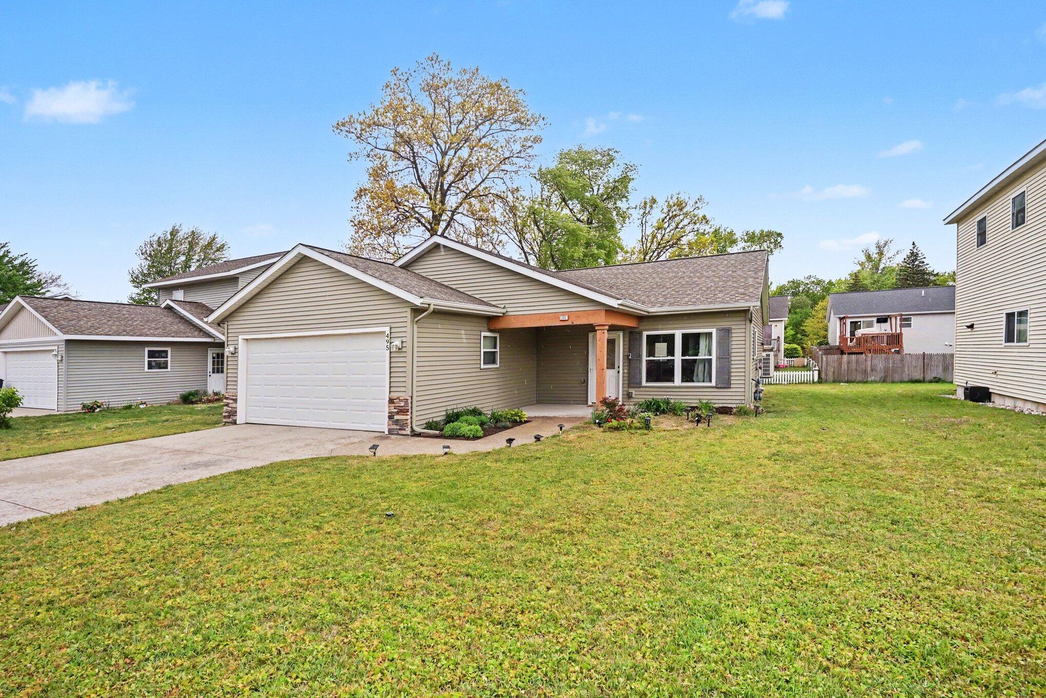495 W 24th Street