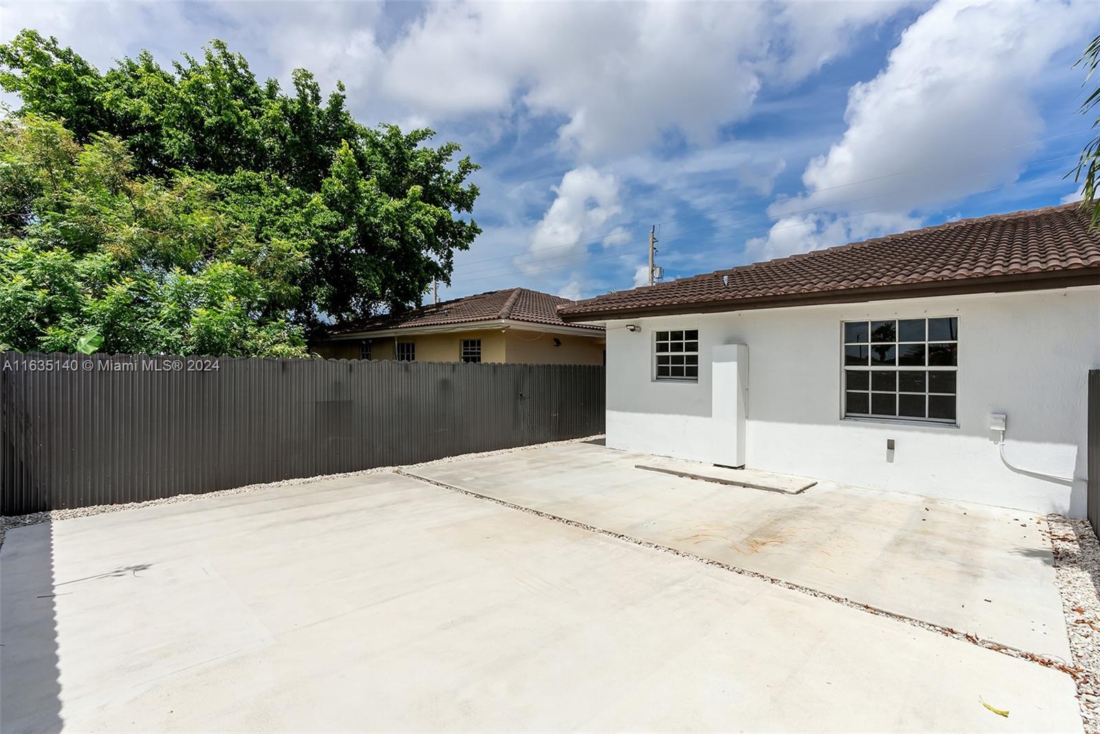 1214 NW 34th Ave # 1214