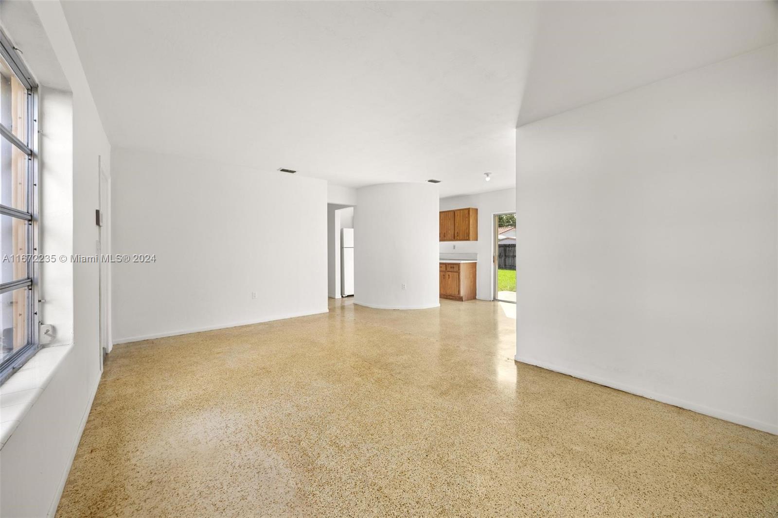 2740 SW 92nd Ave