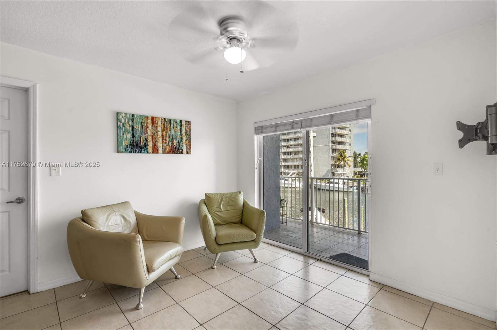 2415 NW 16th St Rd # 214