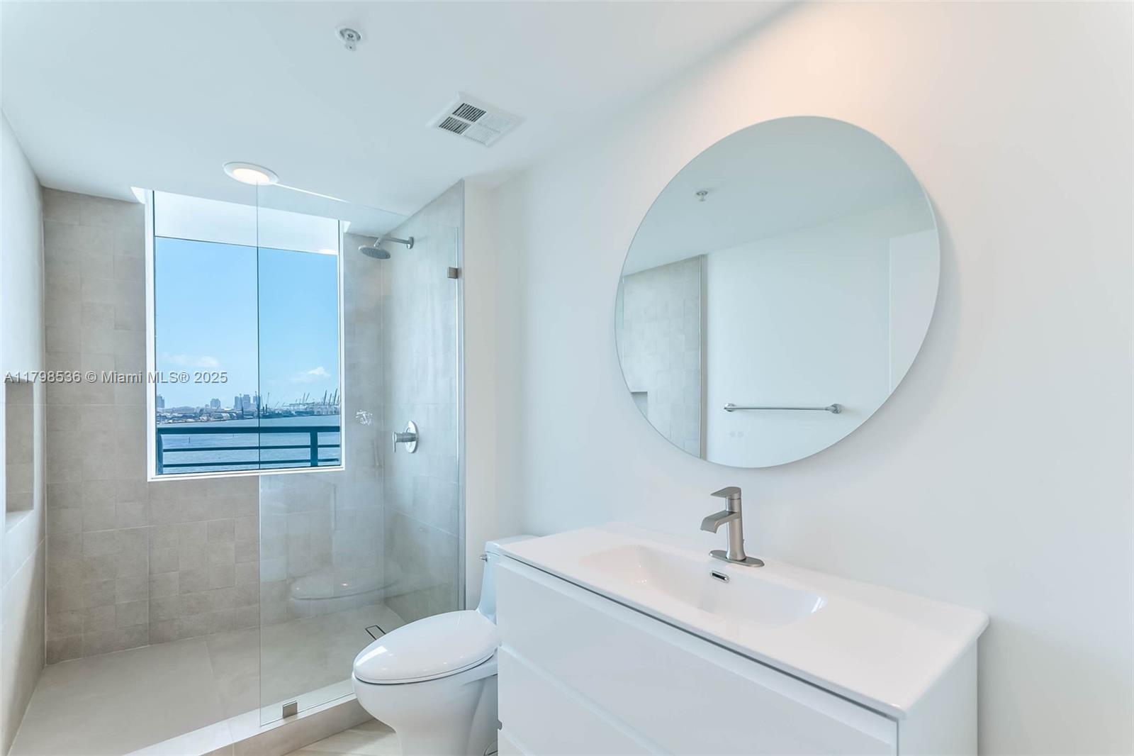 335 S Biscayne Blvd # 1012, Miami Unit: 1012