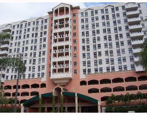 2351 Douglas Rd # 505