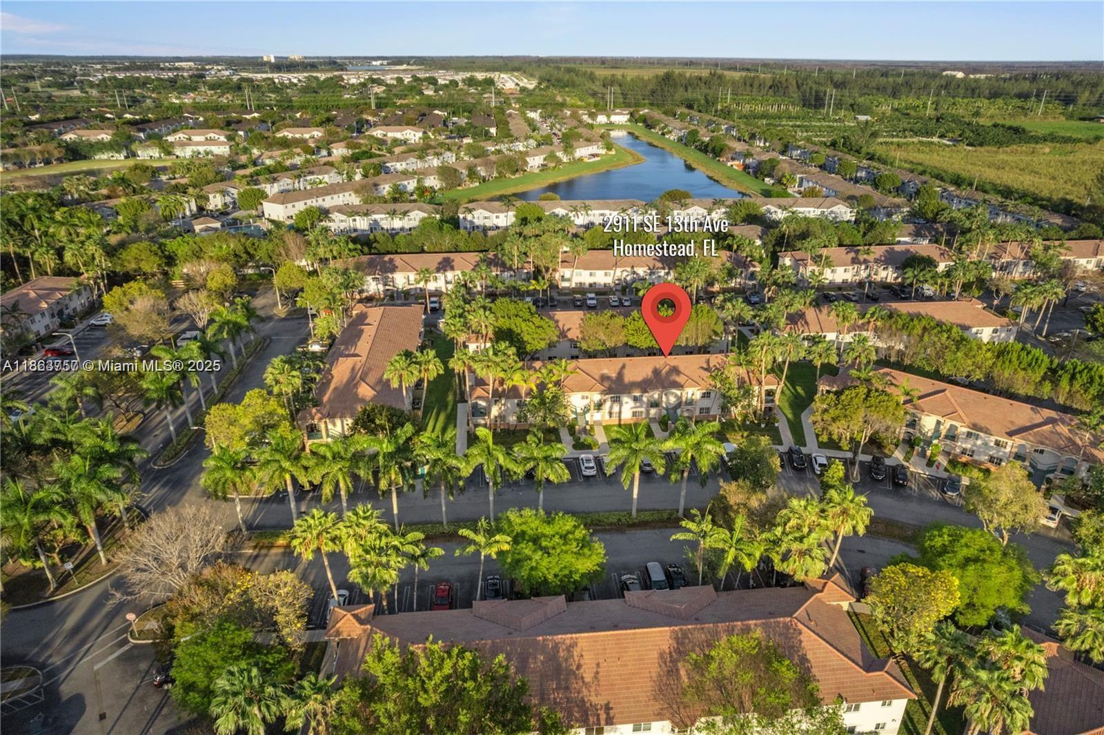 2911 SE 13th Ave # 49 Unit: 205-49