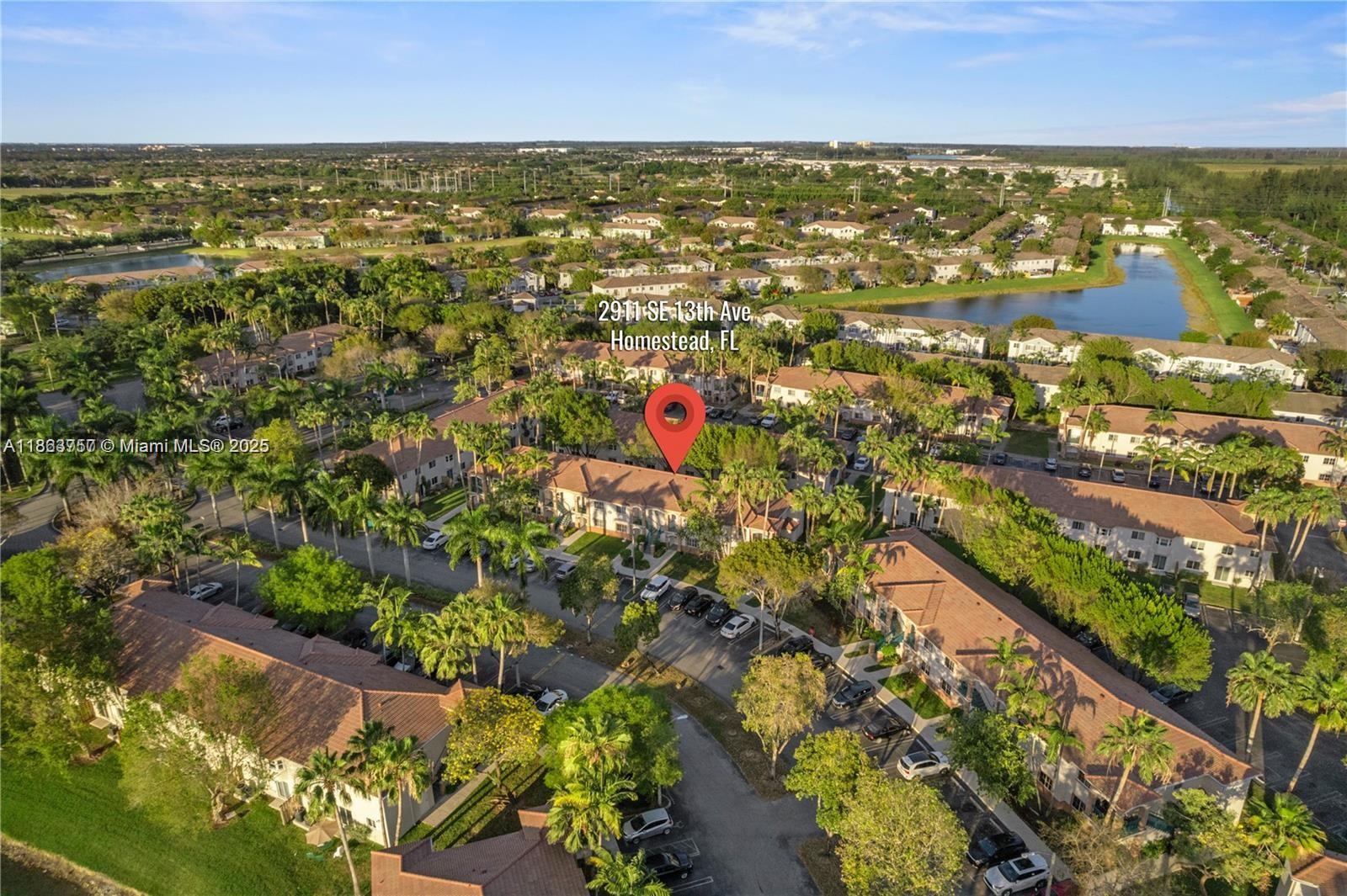 2911 SE 13th Ave # 49 Unit: 205-49