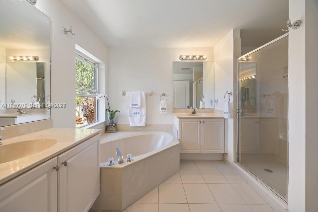 419 Rainbow Springs Ter