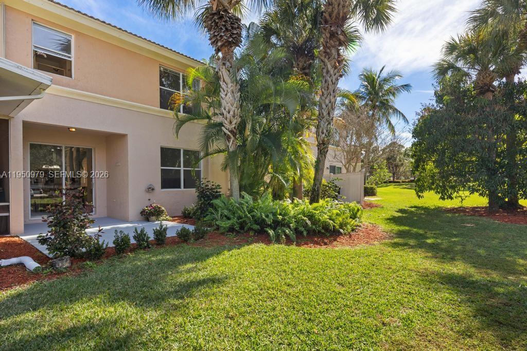 419 Rainbow Springs Ter