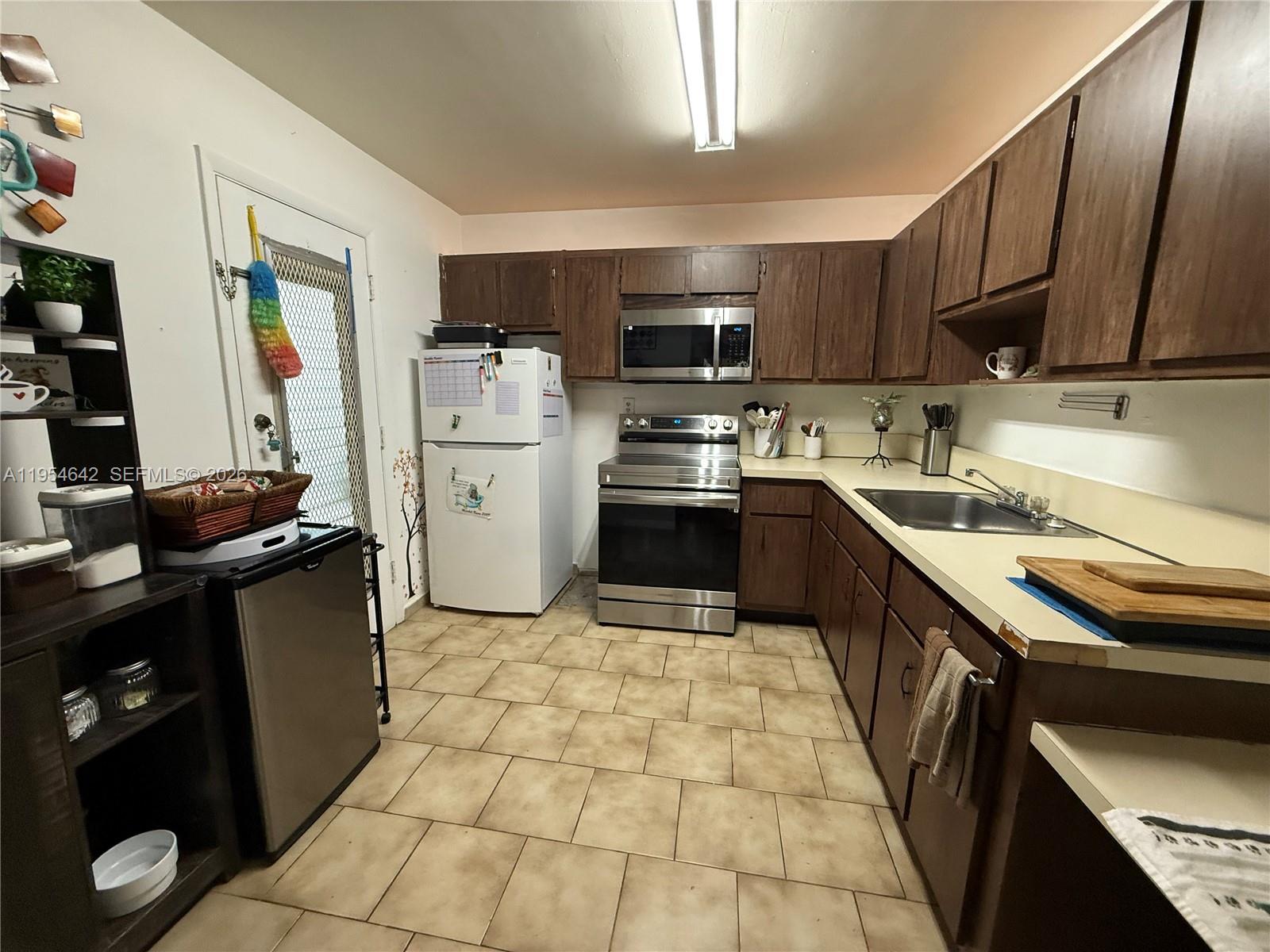 5275 SW 77th Ct # 202H