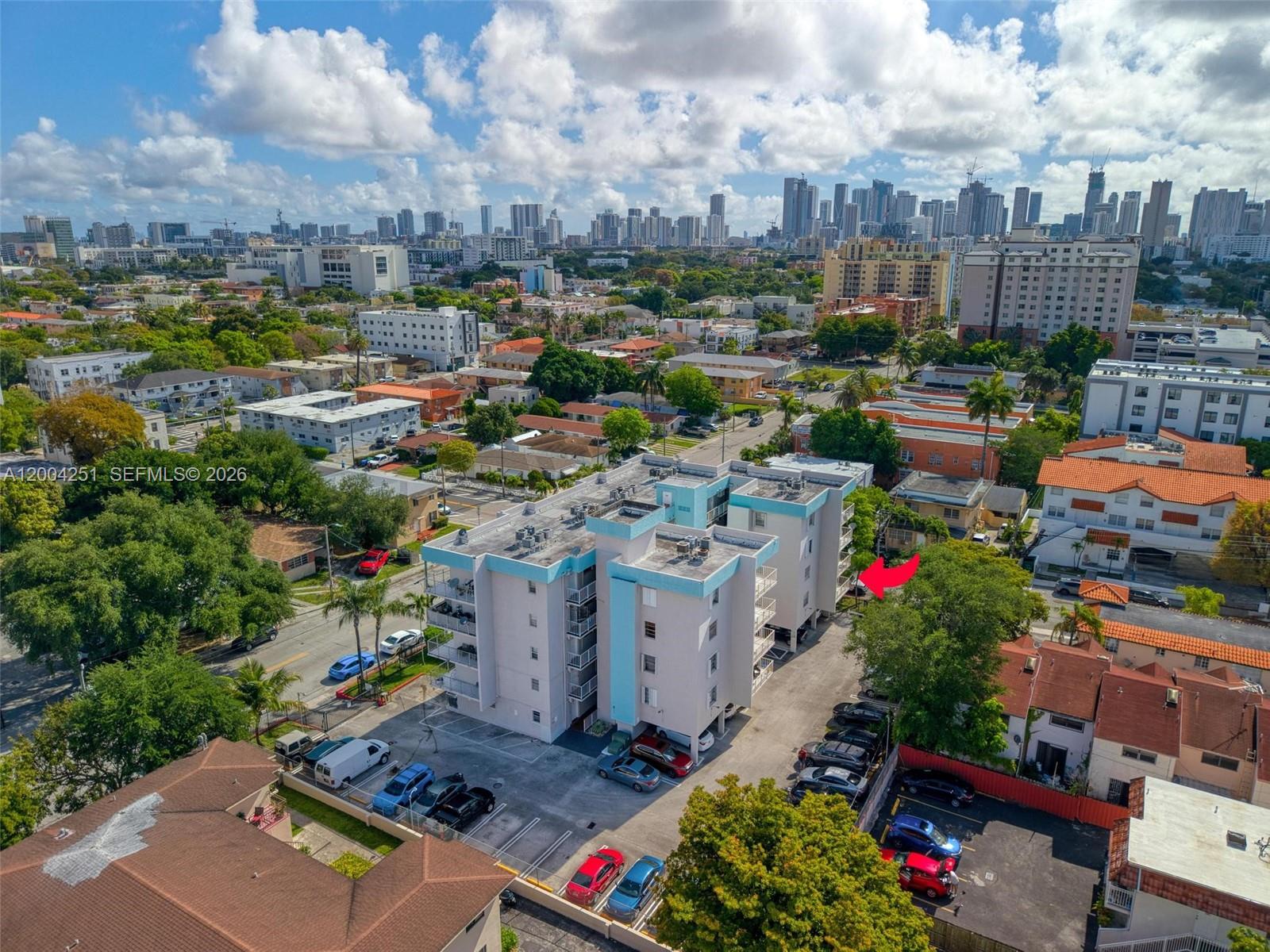 140 NW 14th Ave # 9