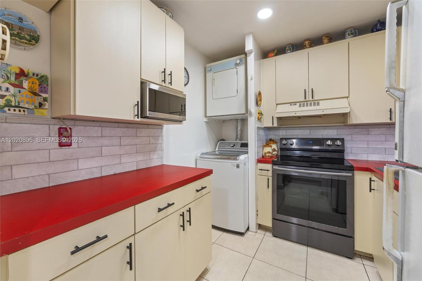 440 E 23rd St # 1405
