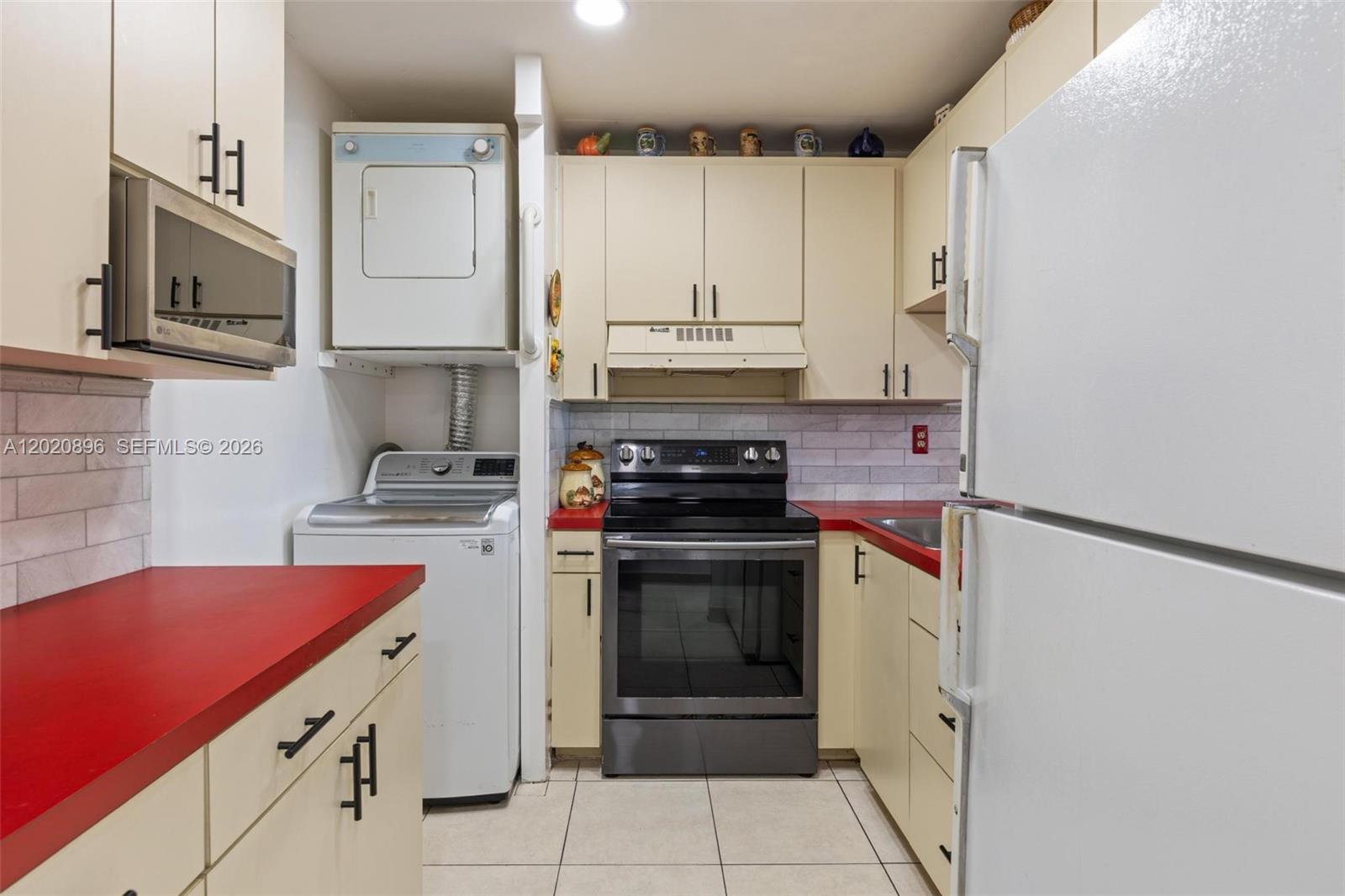 440 E 23rd St # 1405