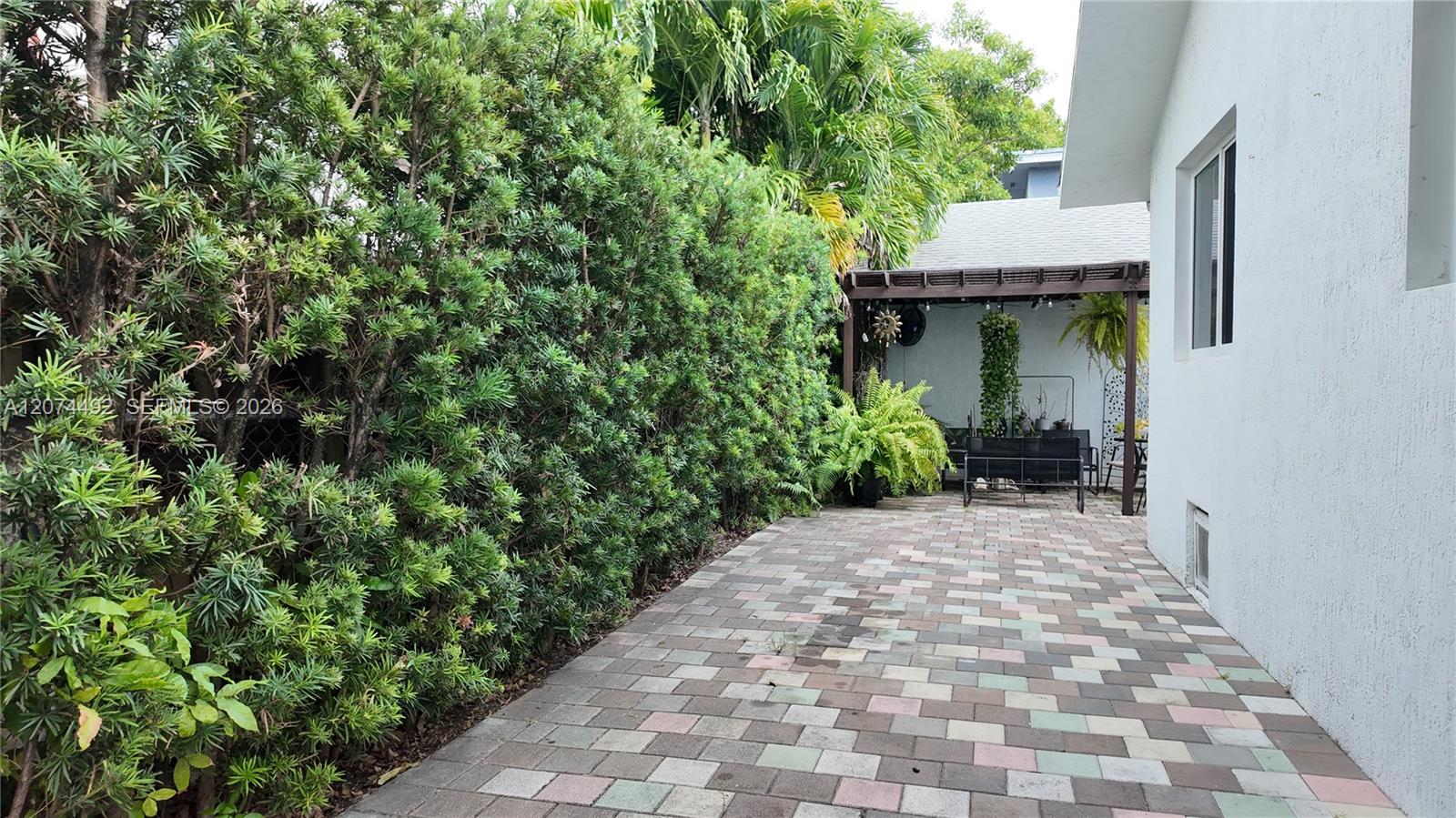 314 SW 10th Ave # 1