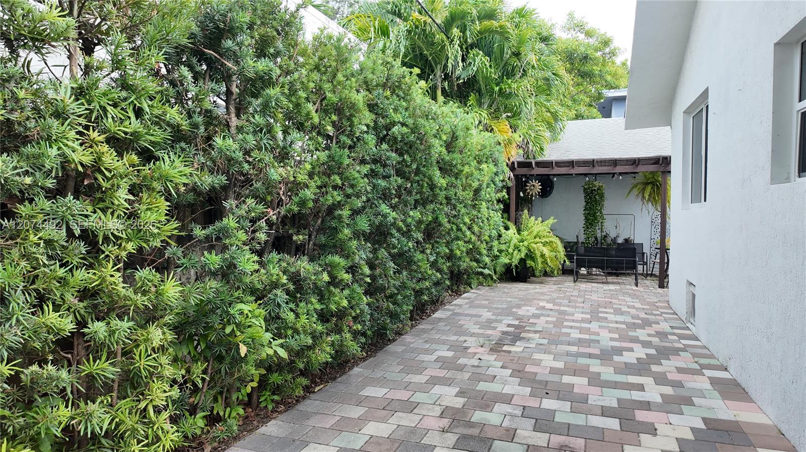 314 SW 10th Ave # 1