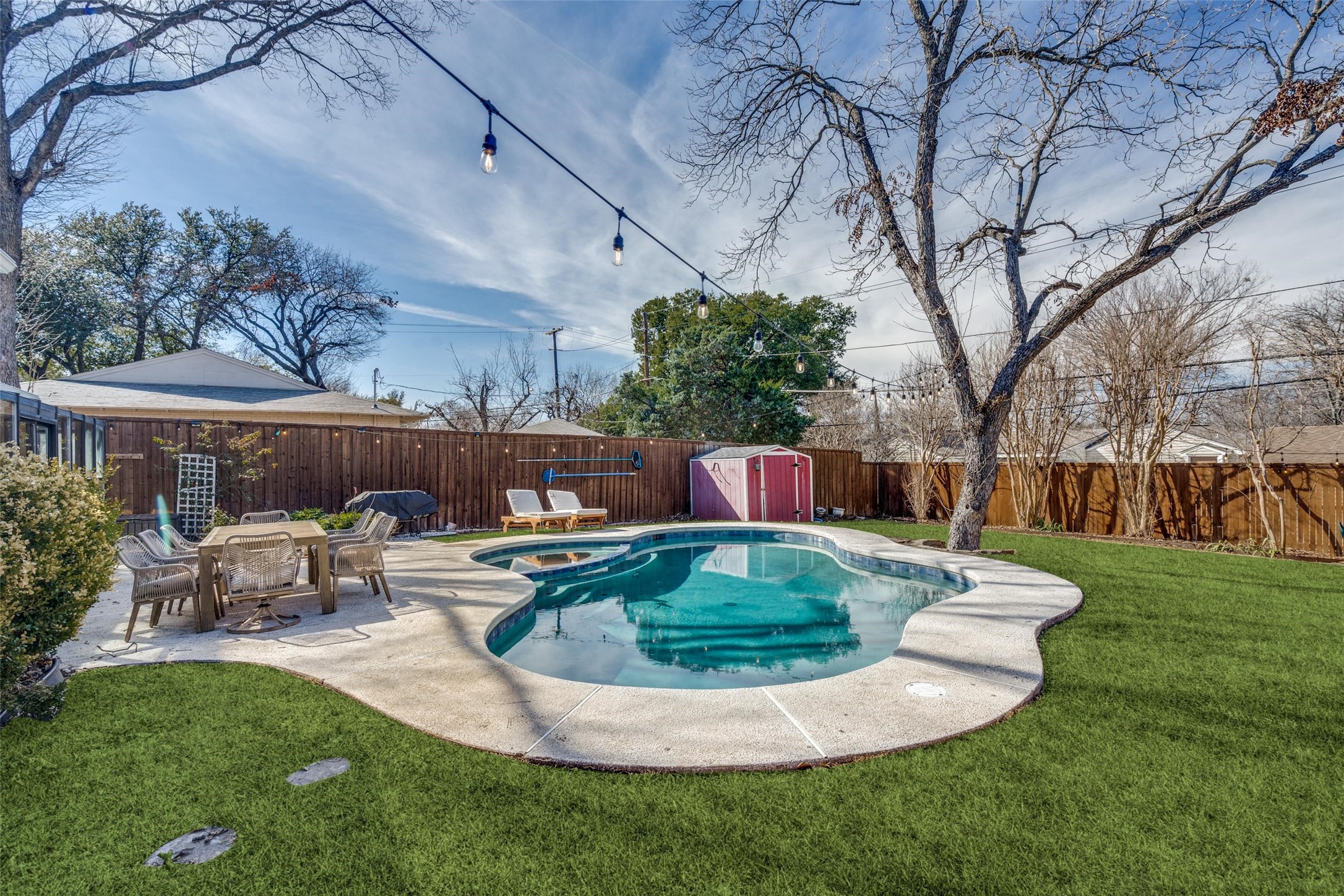 10011 Lake Gardens Drive