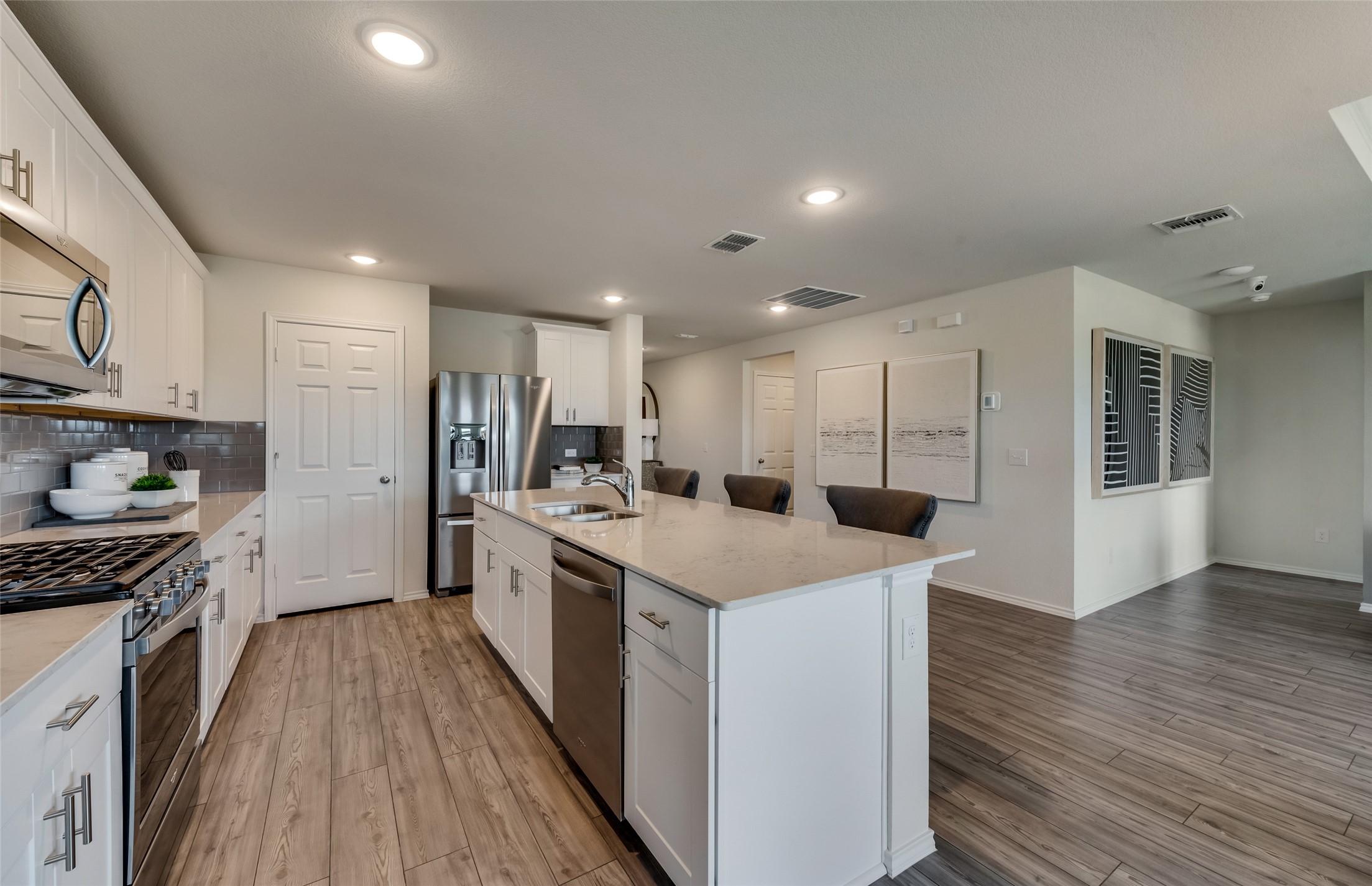 2101 Waters Edge Court