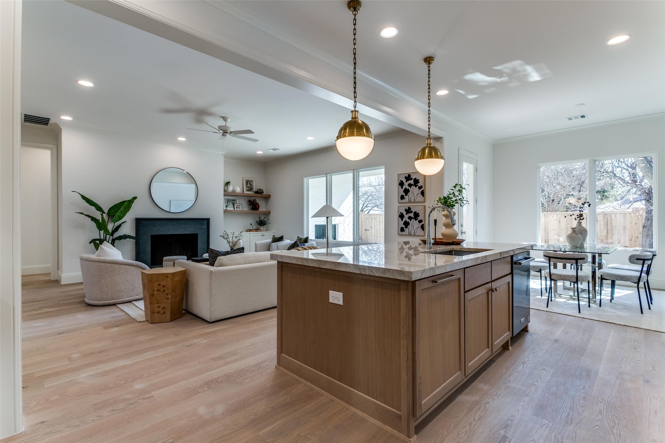10420 Lanshire Drive