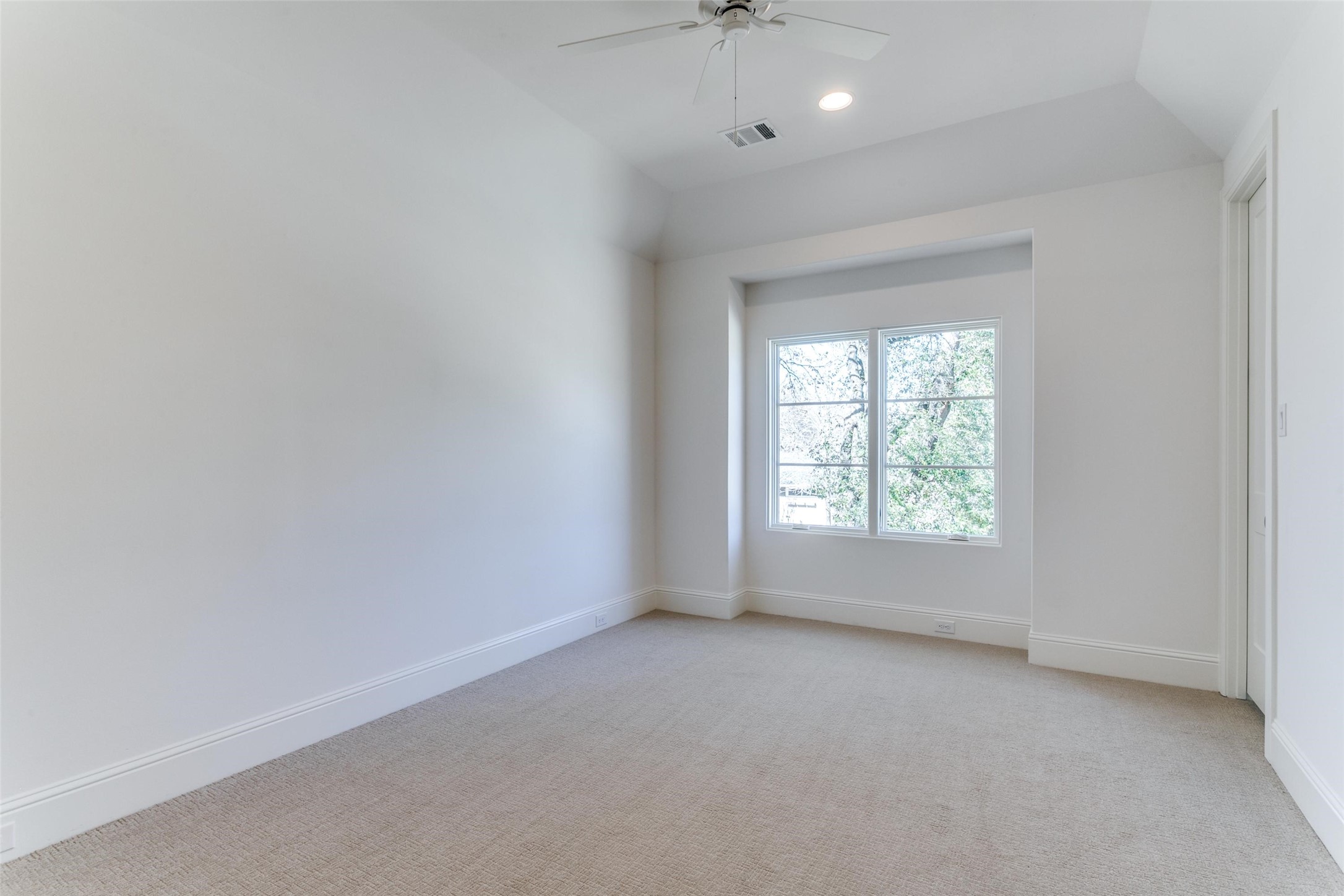 10420 Lanshire Drive